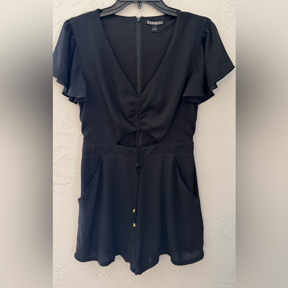 Express Womens Black Shorts Romper w/gold accent front ties, Sz 4